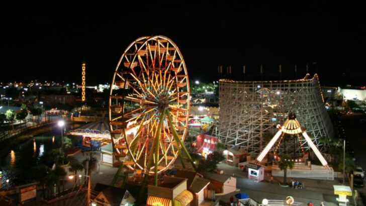 The Top Theme Park to Visit in Every U.S. State