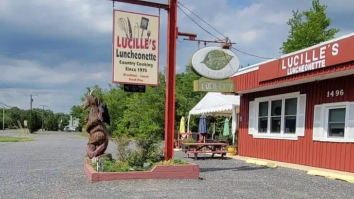 The best out-of-town restaurant in each U.S. state, according to food lovers