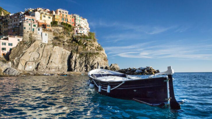 This Colorful Village in Italy Feels Like a Real-Life Storybook – and It’s Surprisingly Great for Families