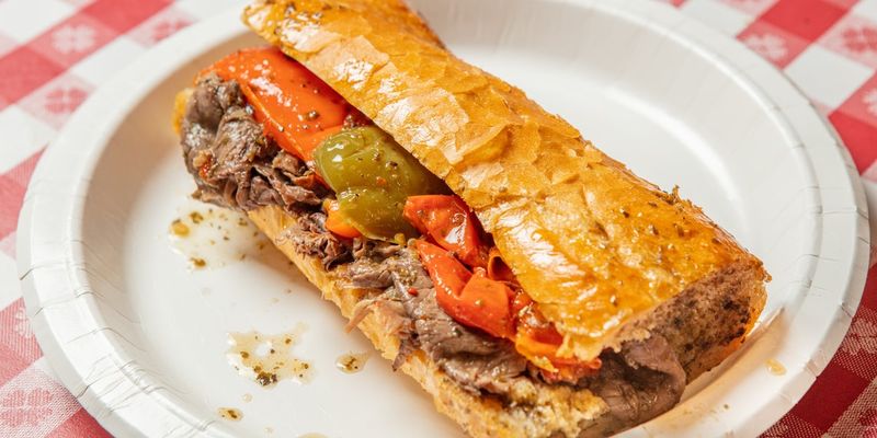 Luke’s Italian Beef (Loop)
