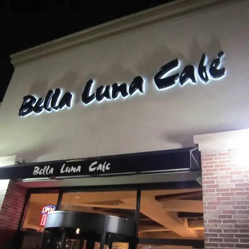 Bella Luna Café (Wichita)