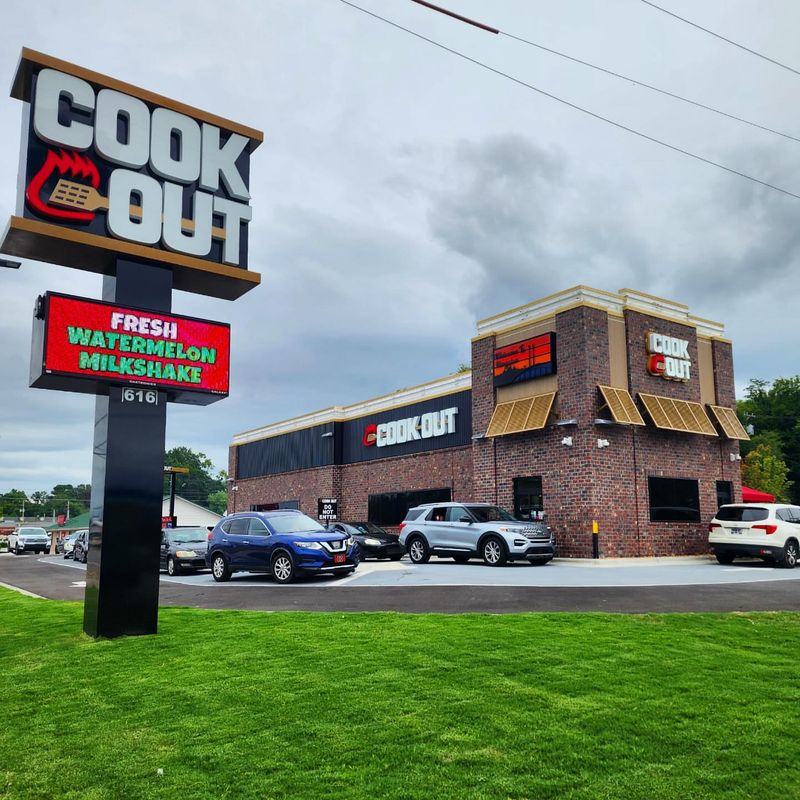 Virginia: Cook-Out