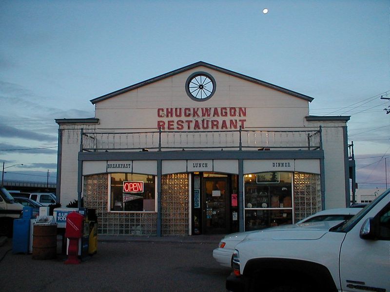Attend a chuckwagon dinner show