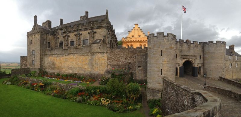 Explore Stirling Castle