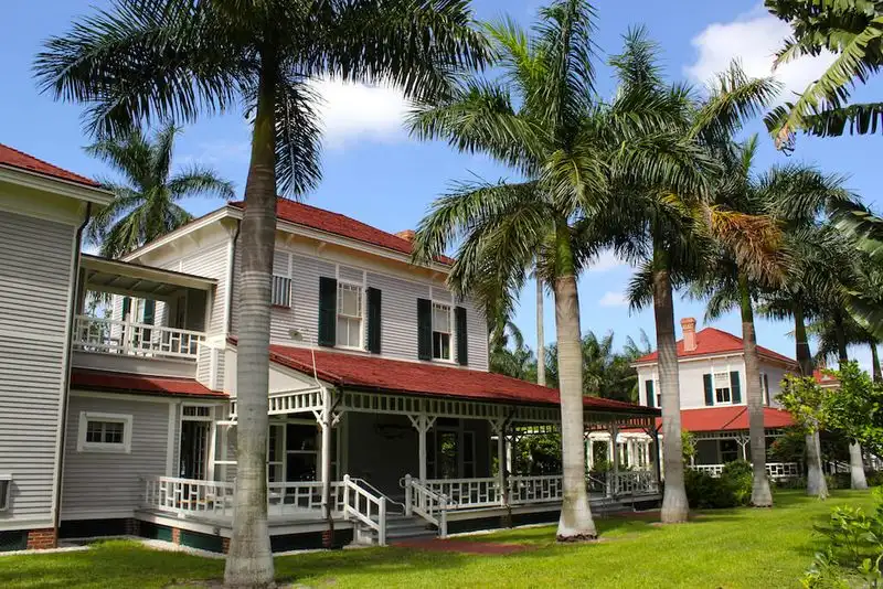Visit the Edison and Ford Winter Estates