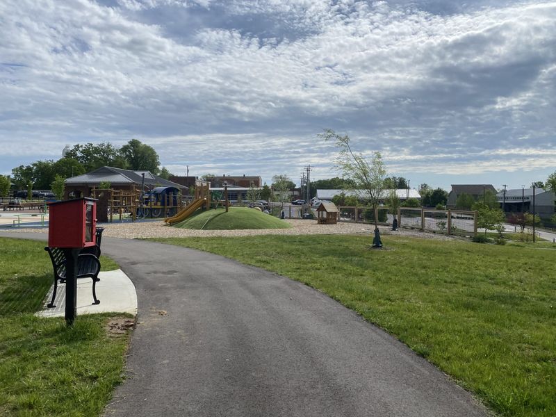 La Grange Springs Park Walking Trail