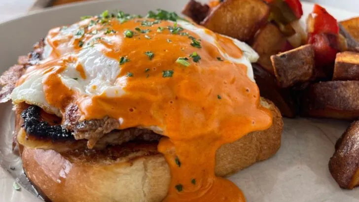 10 Oregon diners where biscuits and gravy are the star of the menu
