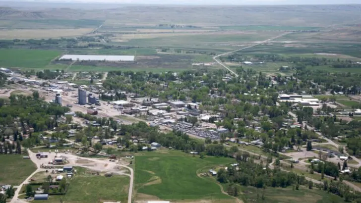 11 Montana mountain towns (and the most beautiful one isn’t Bozeman)