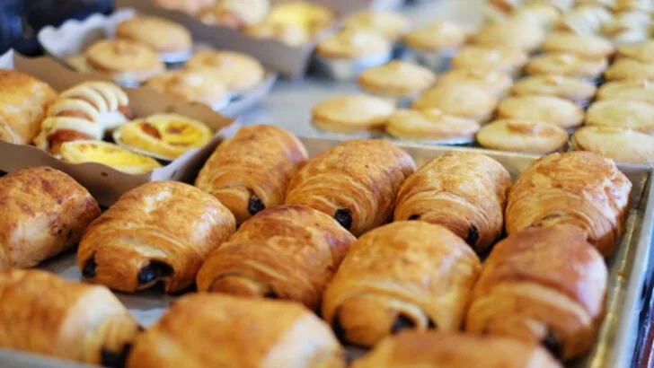 12 Missouri Bakeries That Smell Like Home the Moment You Walk In