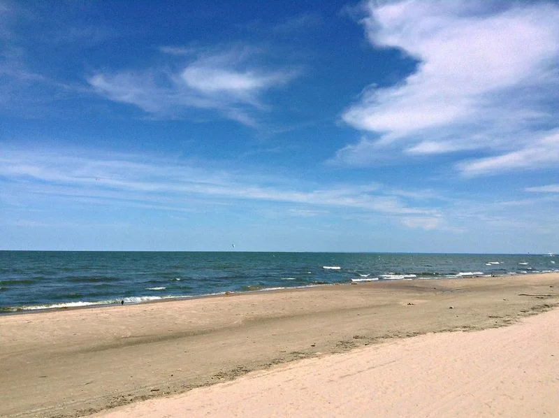 Crisp Lake Erie Breezes