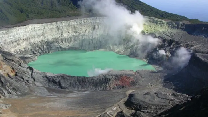 12 Volcanoes in the Americas You Can Safely Explore on Foot