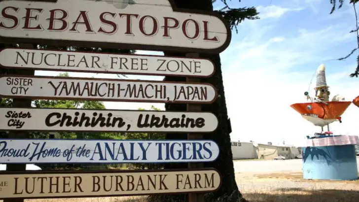 13 small orchard towns in the U.S. where weekends taste like autumn