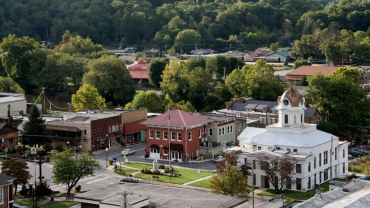 16 Appalachian towns where you’ll find far fewer tourists than you expect