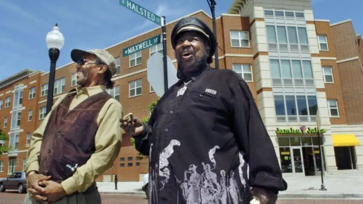 17 Film and TV Locations in Chicago That Fans Will Recognize Instantly