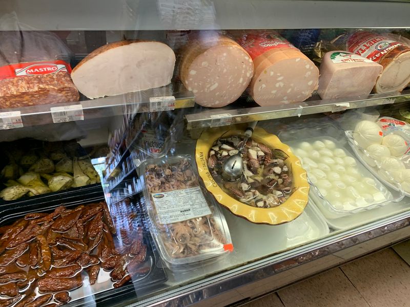 Birardi Imports, Newark