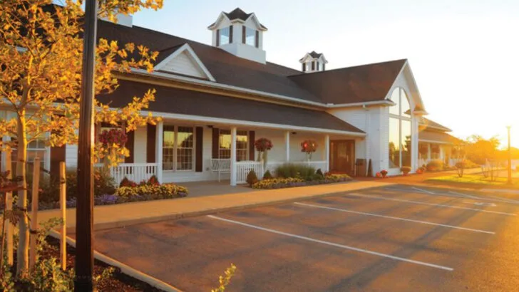 6 Ohio Buffets that Families Return to and 3 that Locals Say are Worth Finding