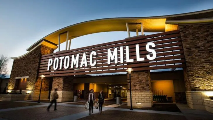7 Popular Outlet Centers in Virginia That Families Make a Day Trip For