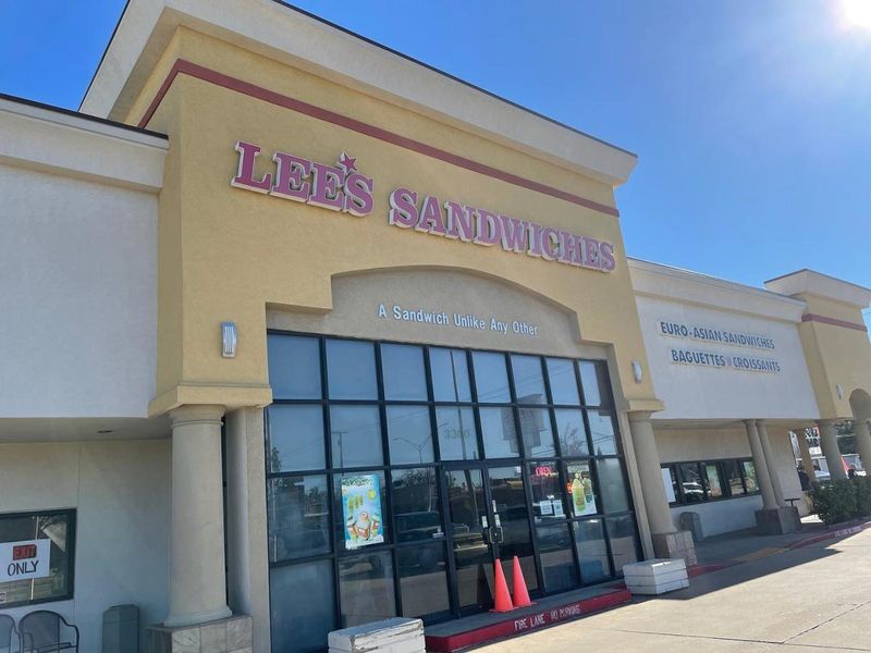 Lee’s Sandwiches