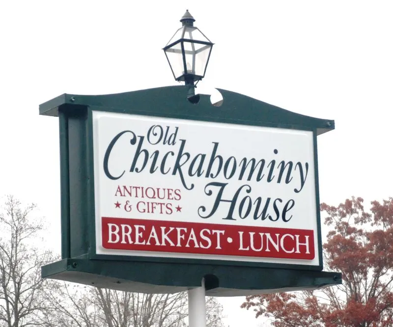 Old Chickahominy House – Williamsburg