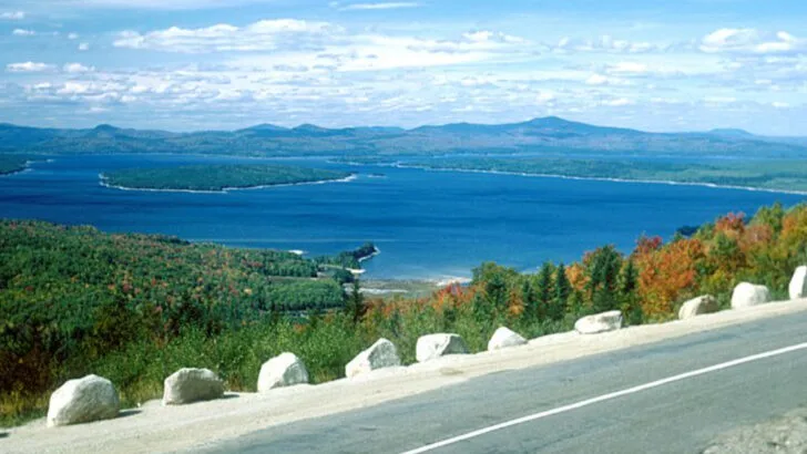8 Maine routes that showcase autumn by the coast and the forest