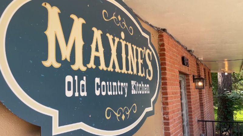 Maxine's Old Country Kitchen – Jackson
