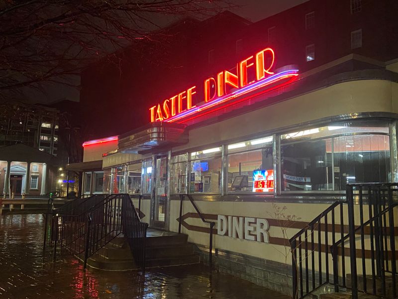 Tastee Diner (Bethesda, Laurel, Silver Spring)