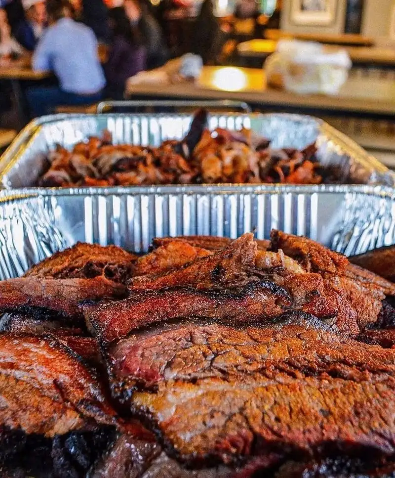 Ray Ray’s Hog Pit