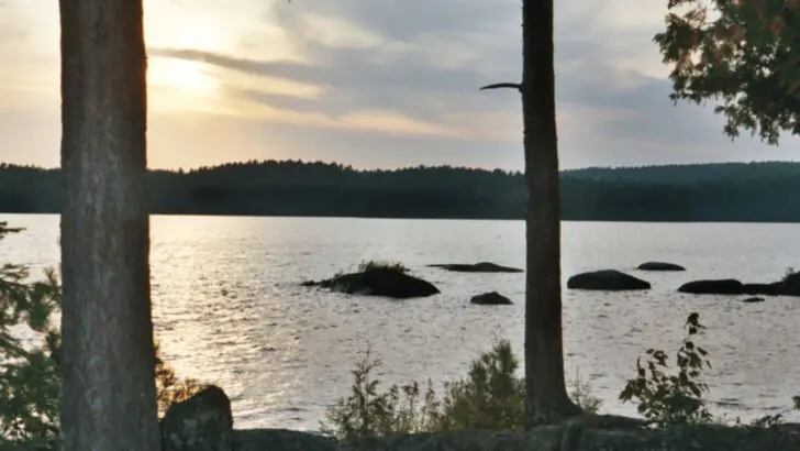 8 Serene Lakeside Getaways in Minnesota Perfect for Relaxing Days