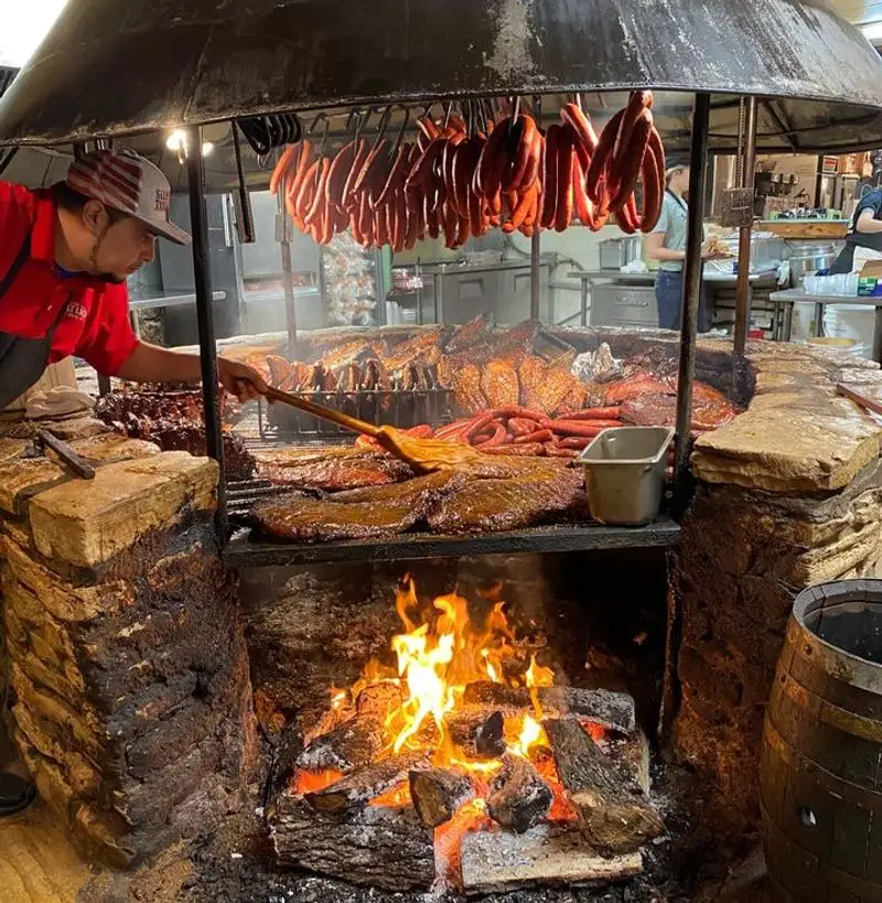 Salt Lick BBQ (Driftwood)
