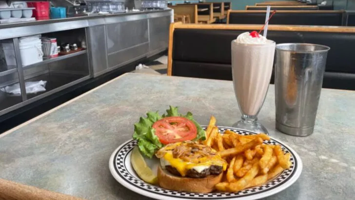 8 highway diners in South Dakota that travelers still talk about