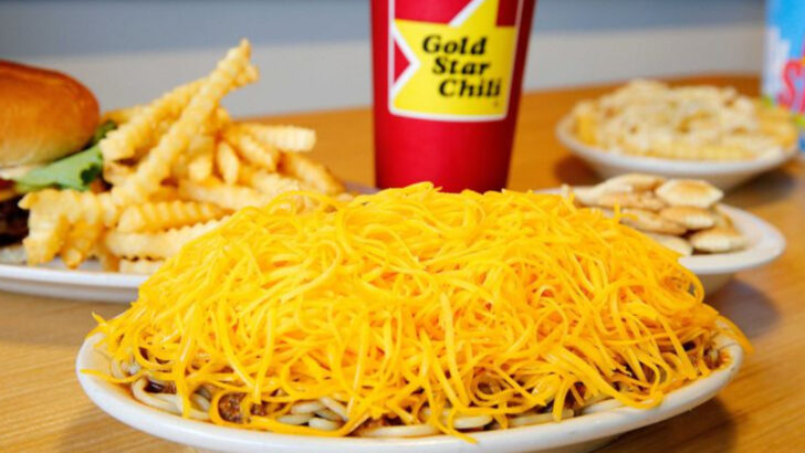 9 Cincinnati Chili Parlors You Shouldn’t Miss and 3 That Take It Up a Notch