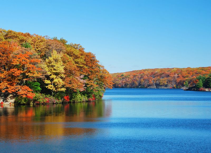 Hudson River Fall Foliage Cruise, New York