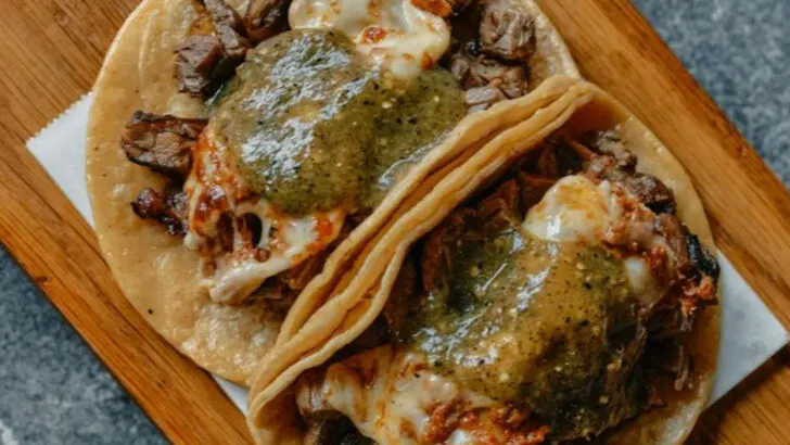 9 Mexican restaurants in Illinois that locals can’t stop recommending