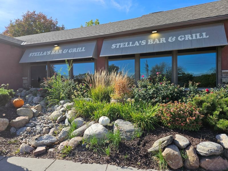 Stella’s Bar & Grill — Bellevue (Omaha metro)