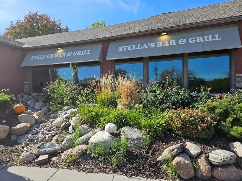 Stella’s Bar & Grill — Bellevue (Omaha metro)