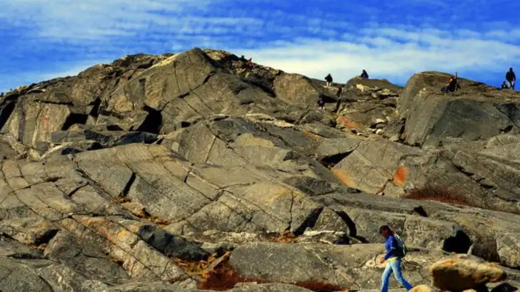 9 New Hampshire Adventures That Offer a Refreshing Break