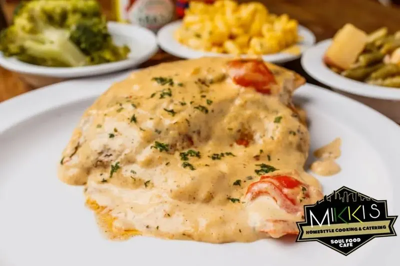 Mikki’s Café Soul Food Restaurant – Houston