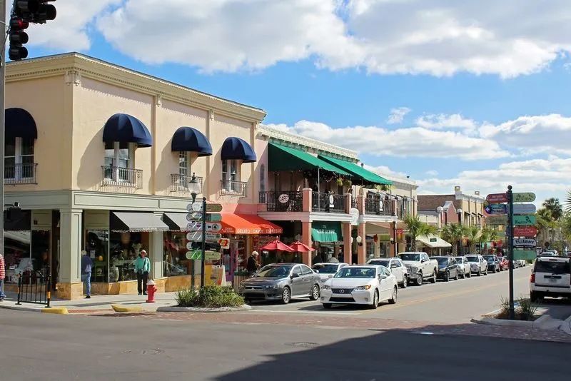 Experience the Charm of Downtown Mount Dora