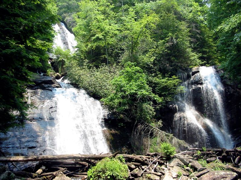 Anna Ruby Falls – Georgia