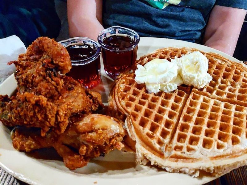 Roscoe’s House of Chicken and Waffles