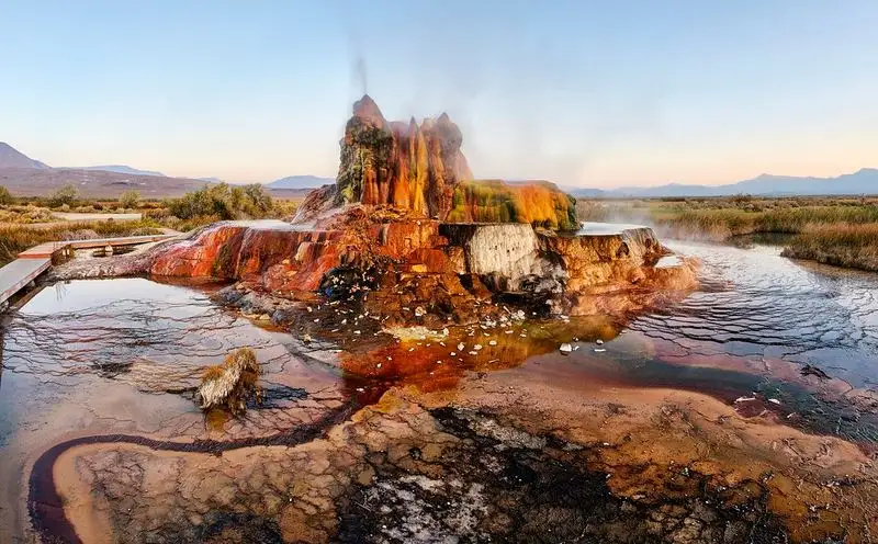 Fly Geyser
