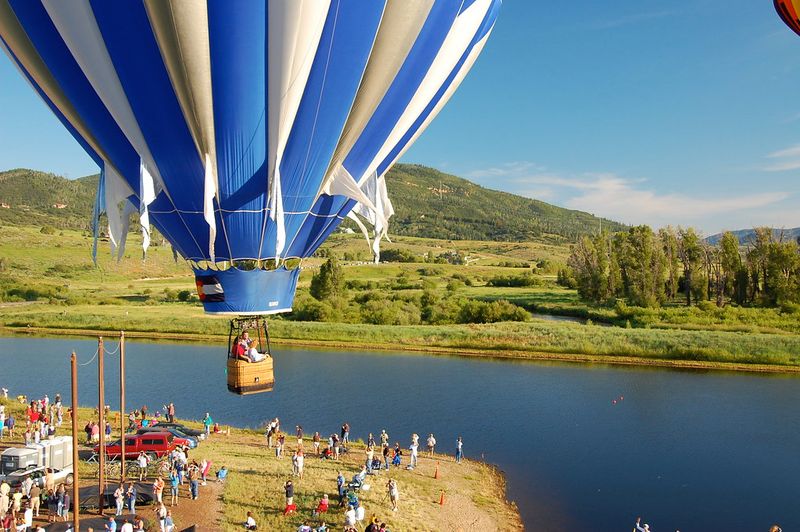 Hot Air Balloon Rodeo (Alternate)