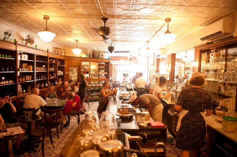 Brooklyn Farmacy & Soda Fountain – Brooklyn