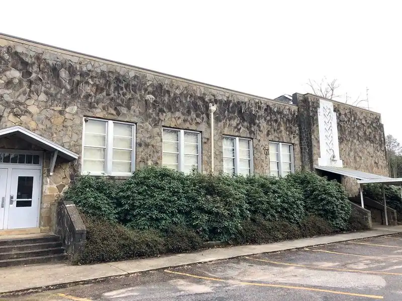 Touring Cowee School & Heritage Museum