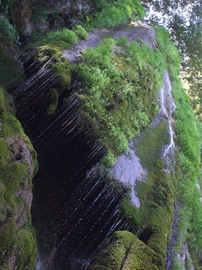 Rose Valley Falls