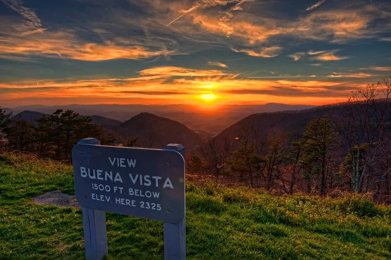 Scenic Drives along the Blue Ridge Parkway