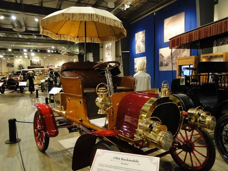 Fountainhead Antique Auto Museum