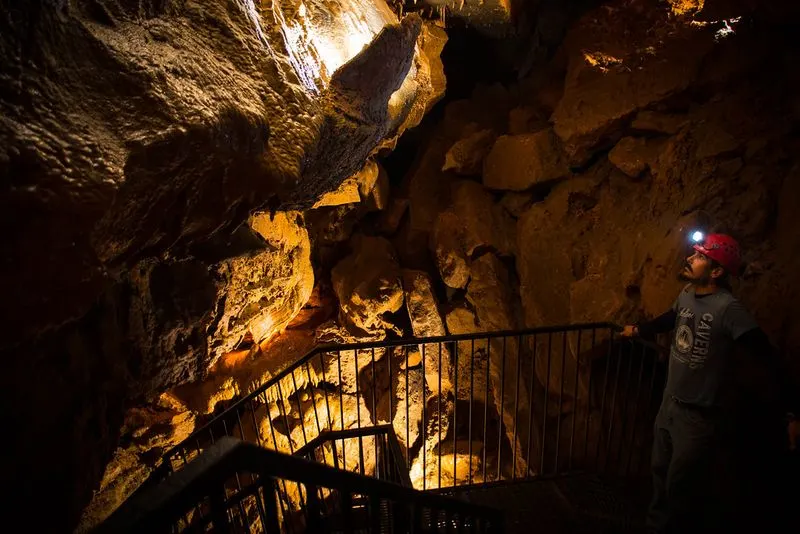 Indiana Caverns (Indiana)