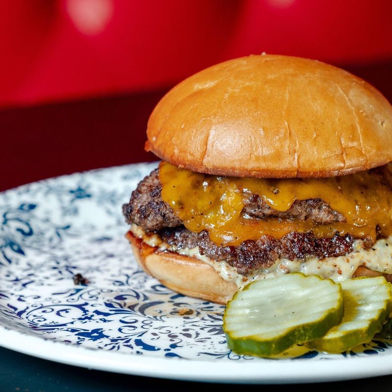 Red Cow (Ultimate Burger – Minneapolis)