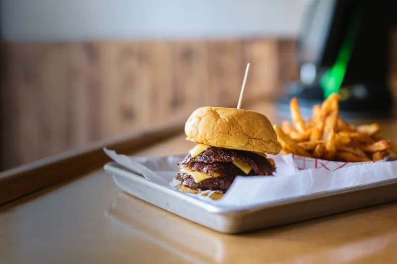 Mac’s Local Eats (St. Louis)